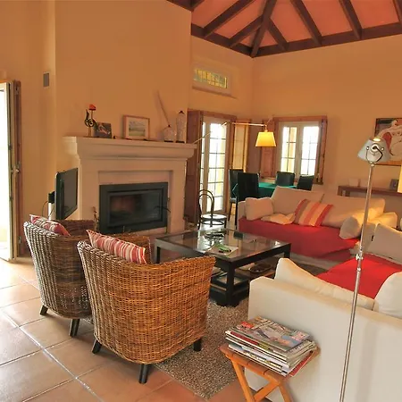 Villa The Sunshine House *